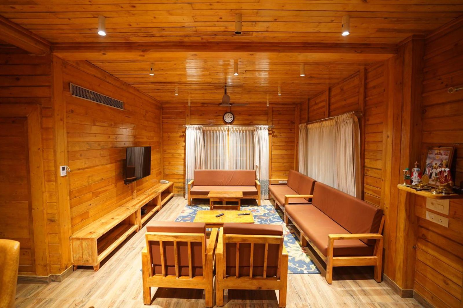Regenta Resort 瑟格莱什布尔 外观 照片