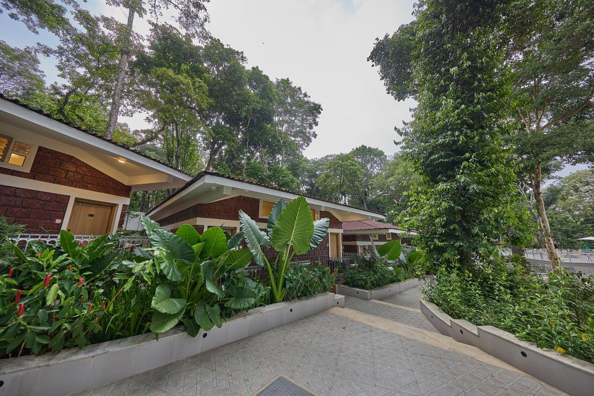 Regenta Resort 瑟格莱什布尔 外观 照片