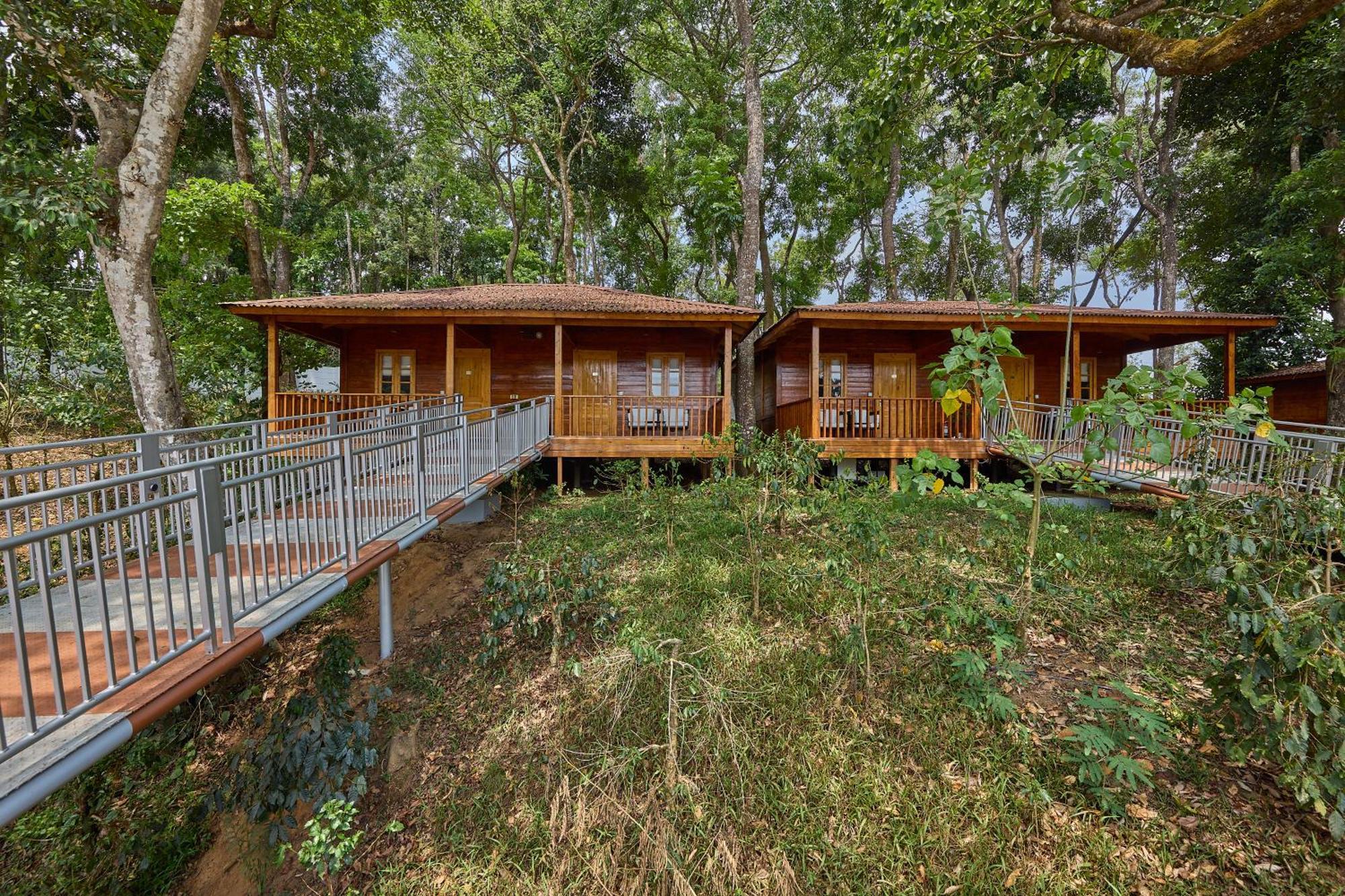 Regenta Resort 瑟格莱什布尔 外观 照片