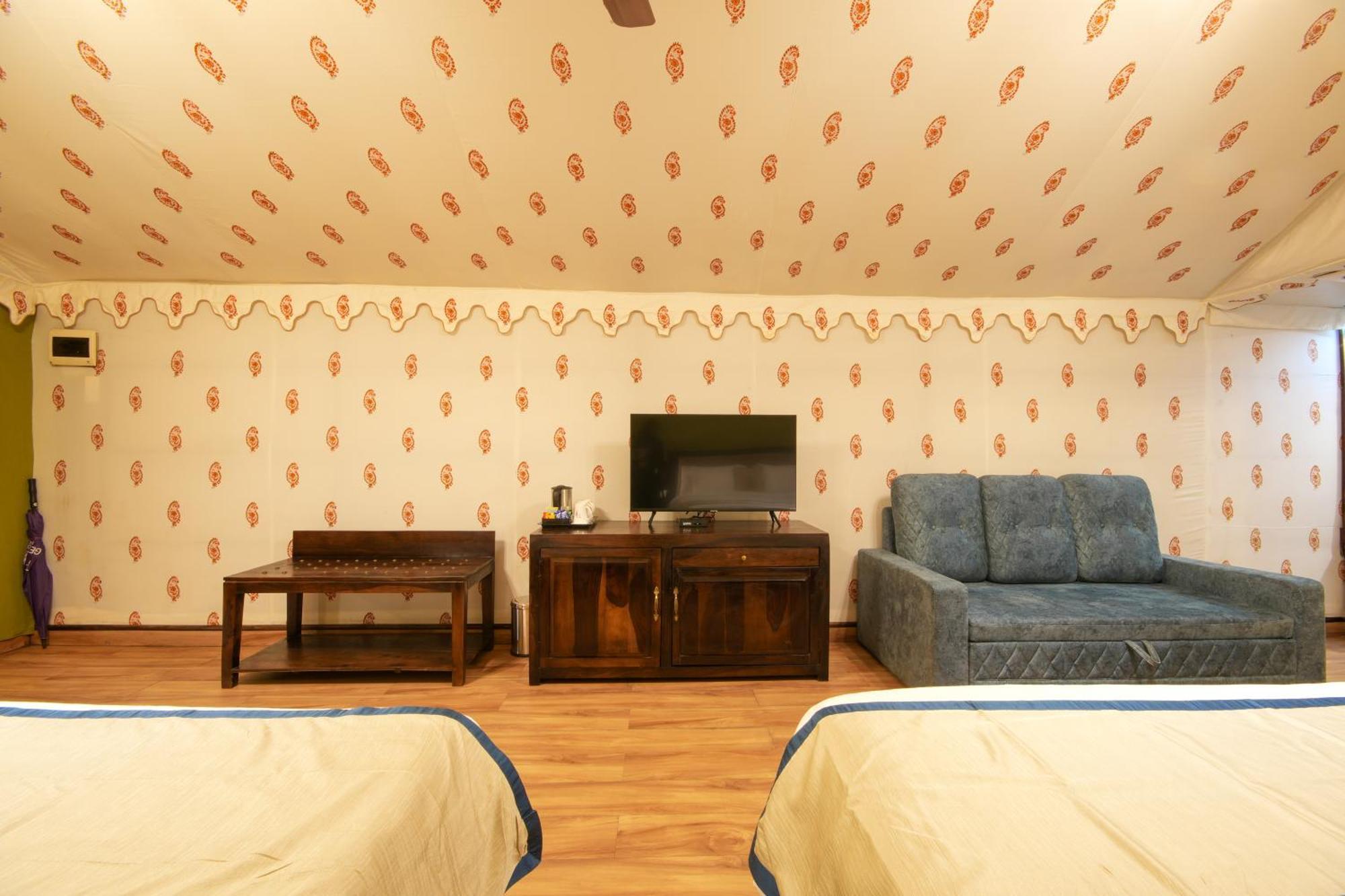 Regenta Resort 瑟格莱什布尔 外观 照片