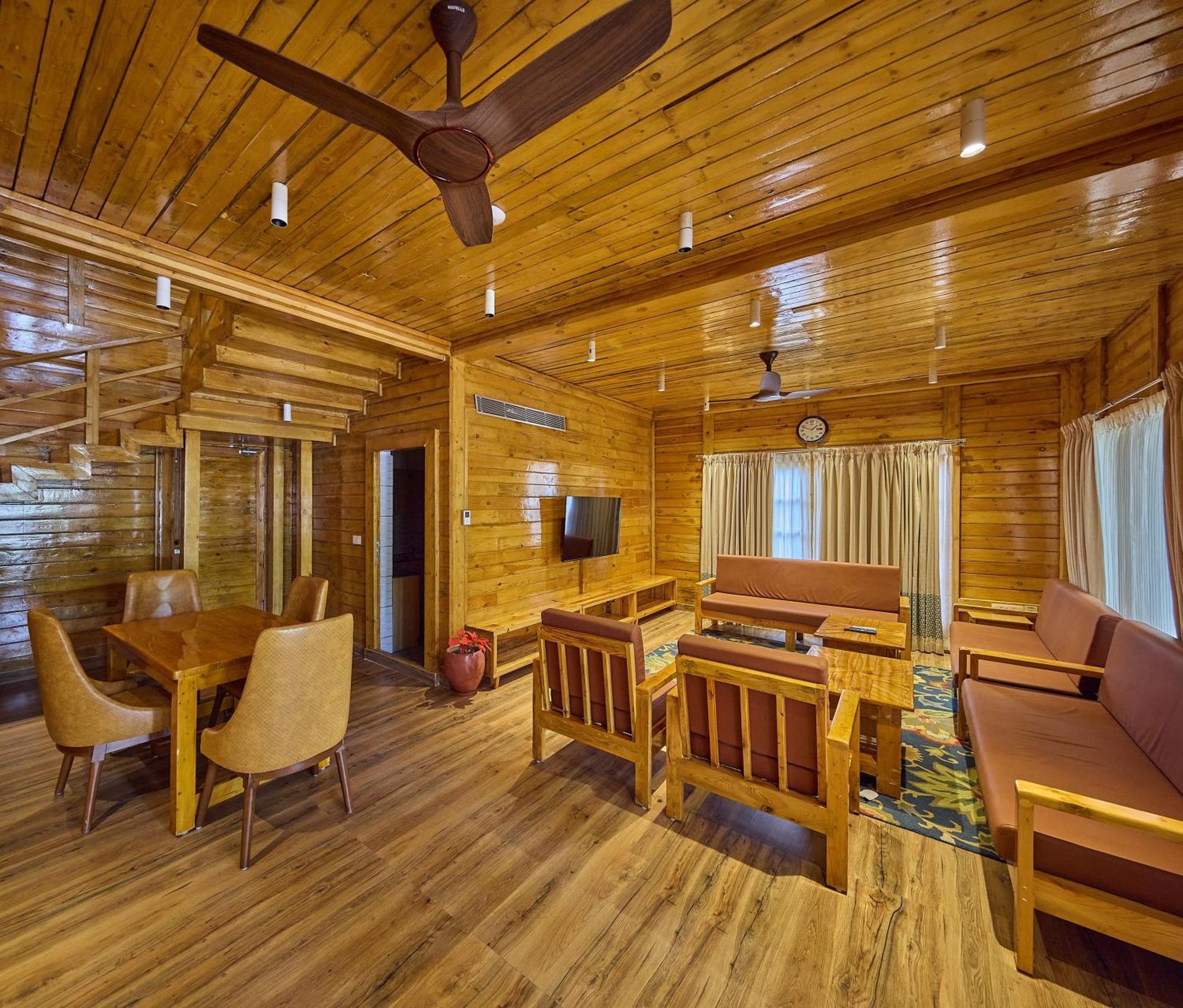 Regenta Resort 瑟格莱什布尔 外观 照片